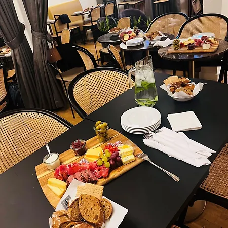 מלון Sct. Thomas